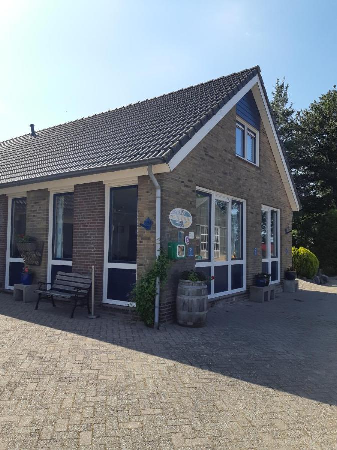 B&B De Kandelaar Biddinghuizen Exteriör bild